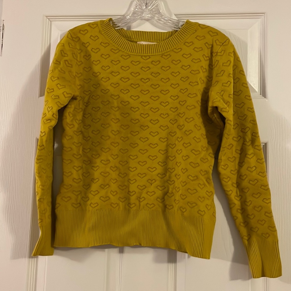 Unique Vintage long sleeve pullover crew sweater, yellow hearts, women small